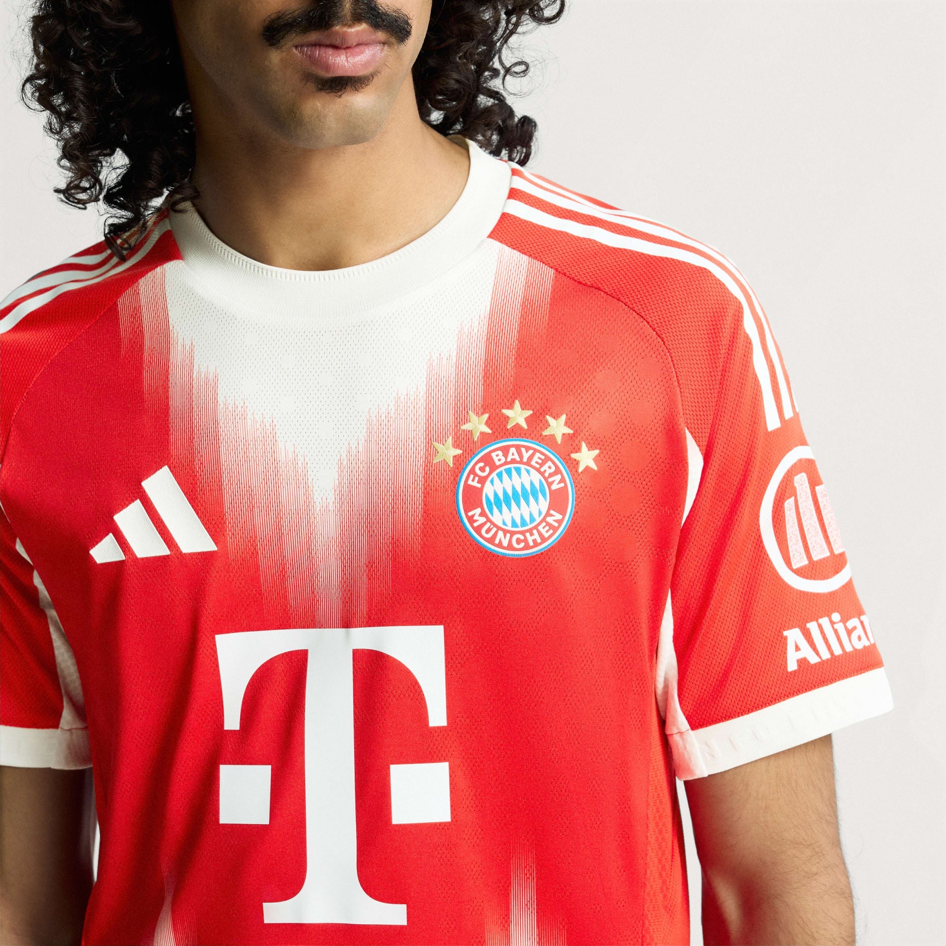 Adidas 25/26 FC Bayern Home Jersey
