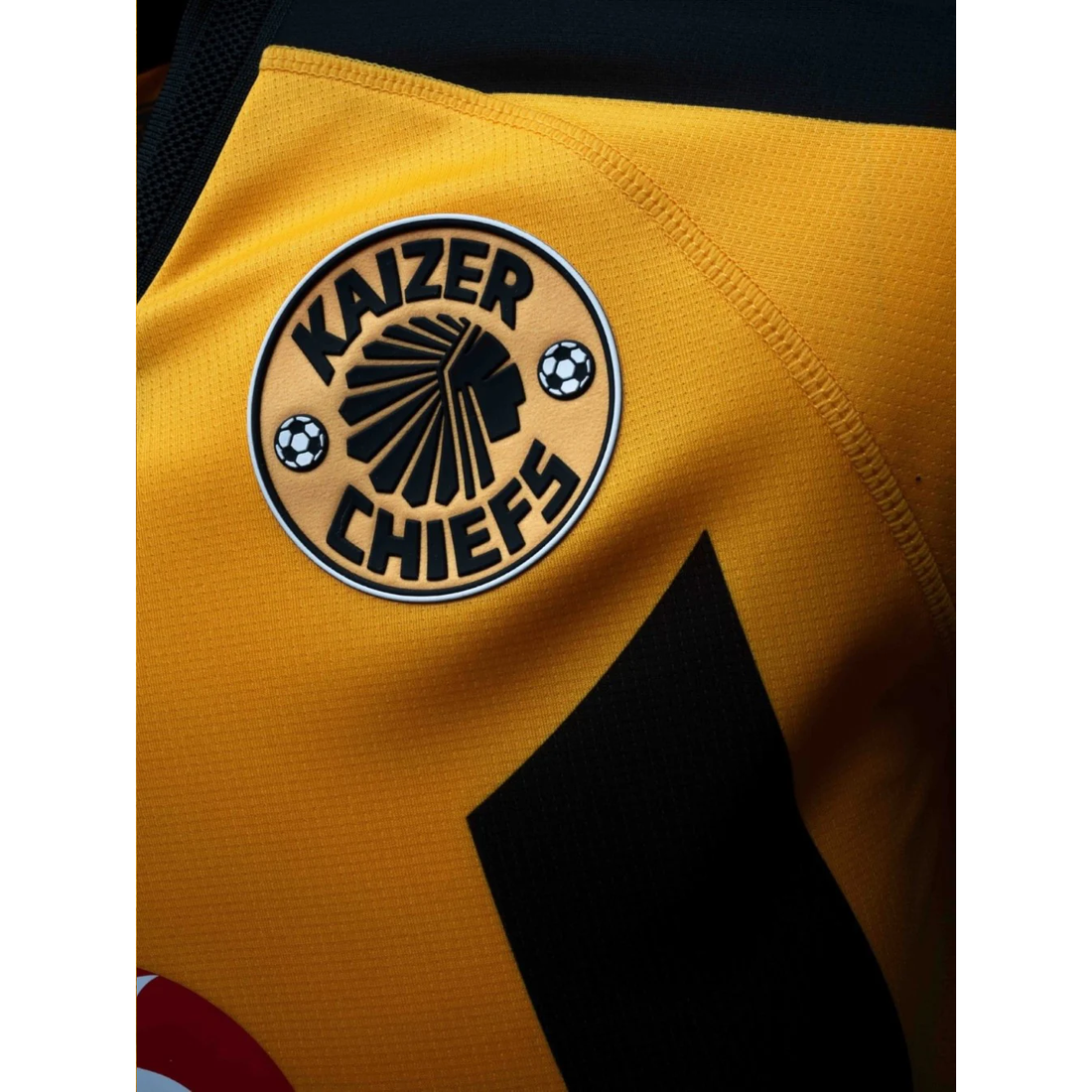 24/25 KAPPA KAIZER CHIEFS KOMBAT AWAY JERSEY